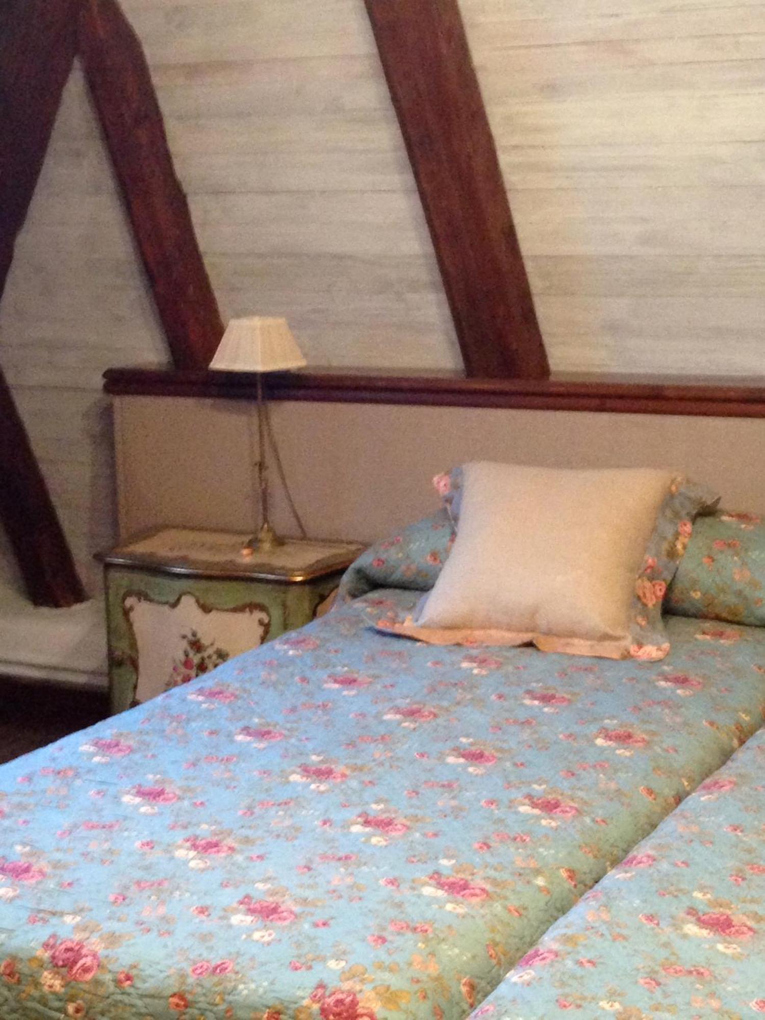 Hotel Besiberri Arties Zewnętrze zdjęcie